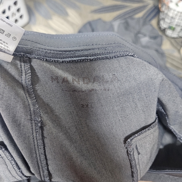 Mandala Scrub Set - Picture 2 of 3